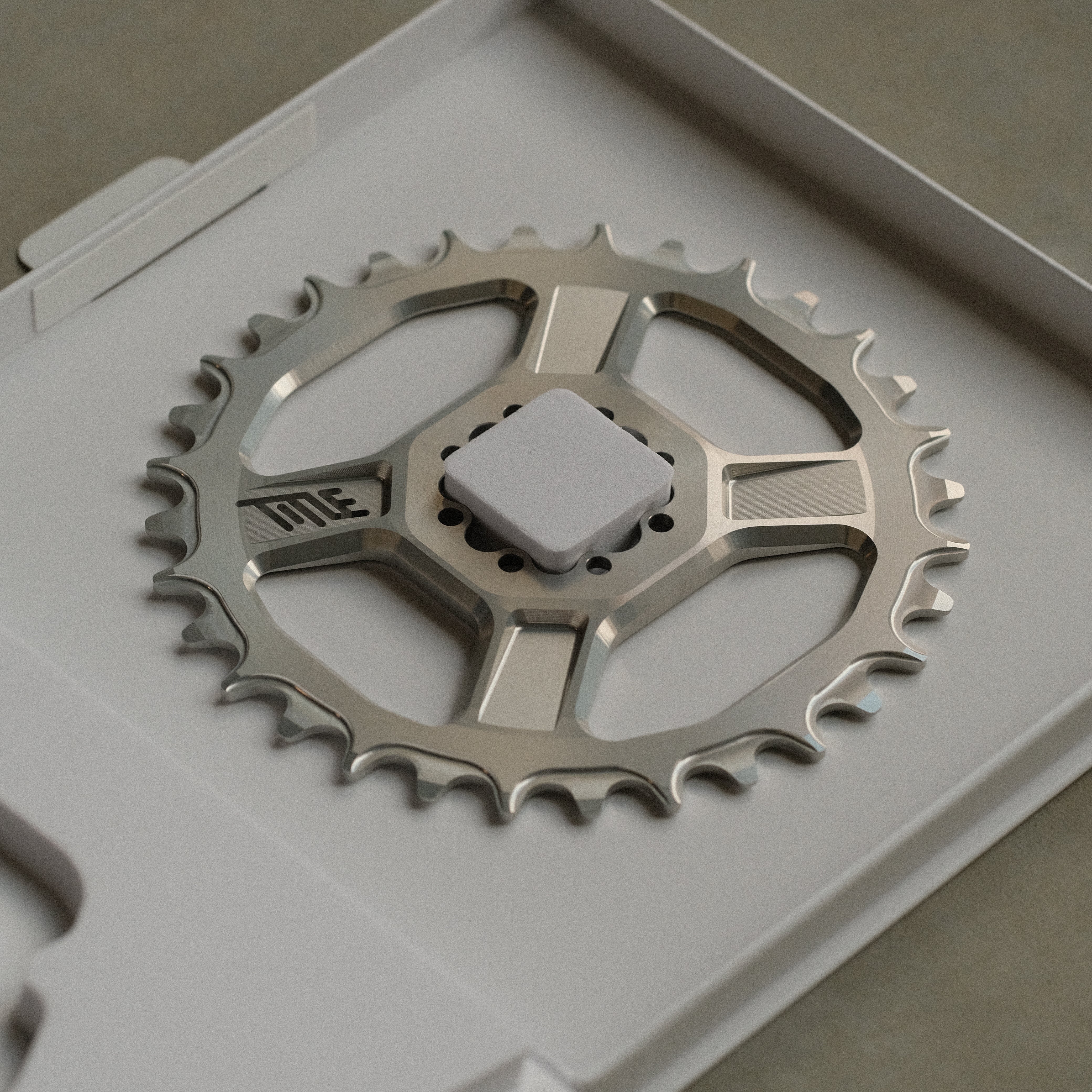 CR1 8-Bolt Chainring - Image 5